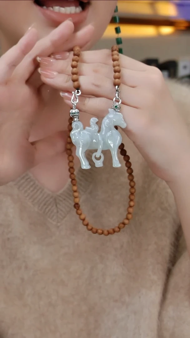 颈饰未镶嵌翡翠国风