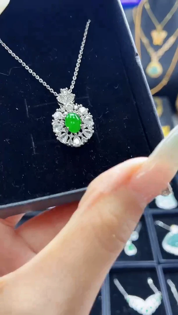 翡翠未镶嵌吊坠(不含链)天然翡翠a货 多样性发其一