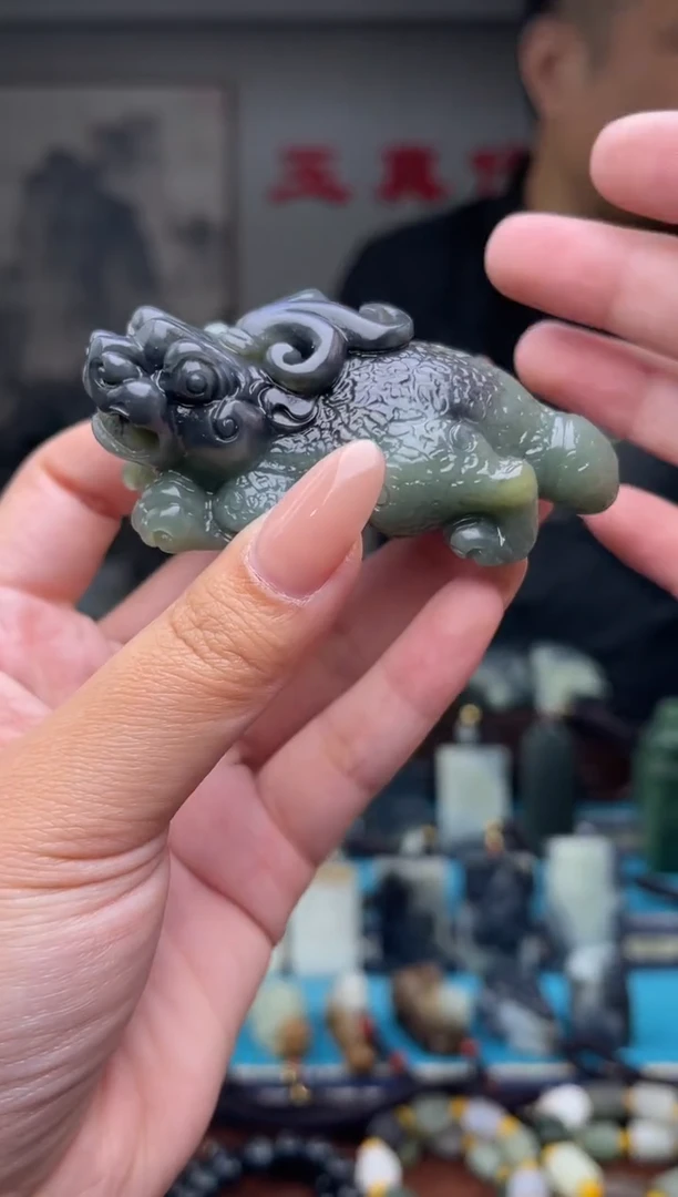 未镶嵌和田玉挂件1