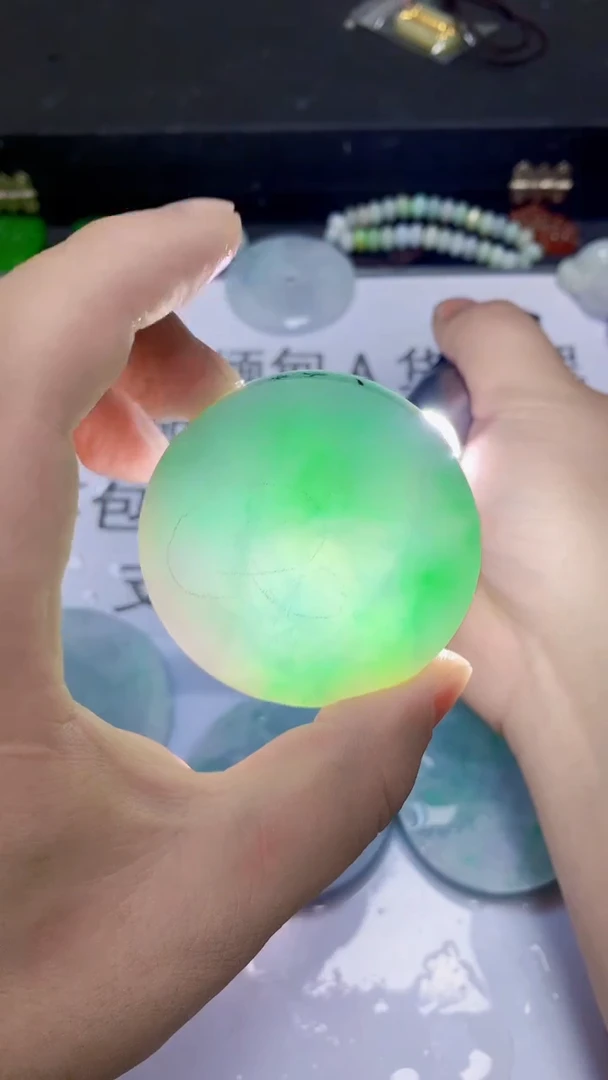 翡翠裸石缅甸天然翡翠A货S6522