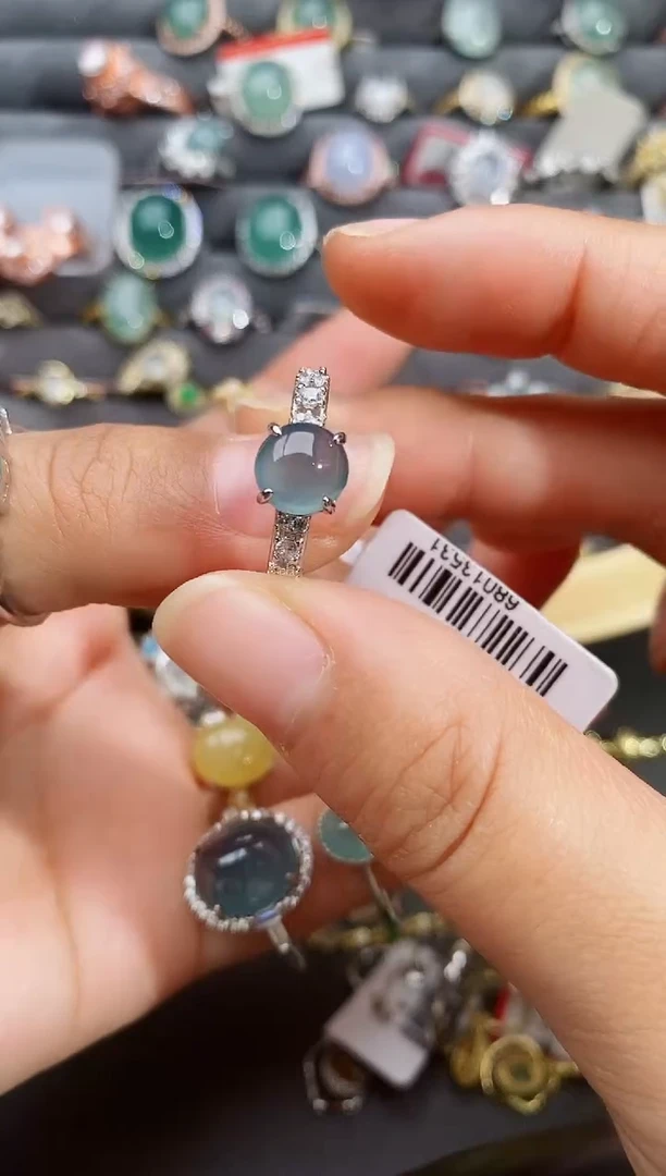 【闪购商品】翡翠戒指银S925镶嵌瑞丽市颜玉珠宝