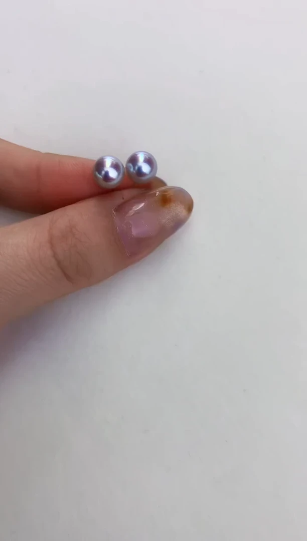 18K金镶嵌DA海水珍珠 灰珠素钉7-7.5MM GD154