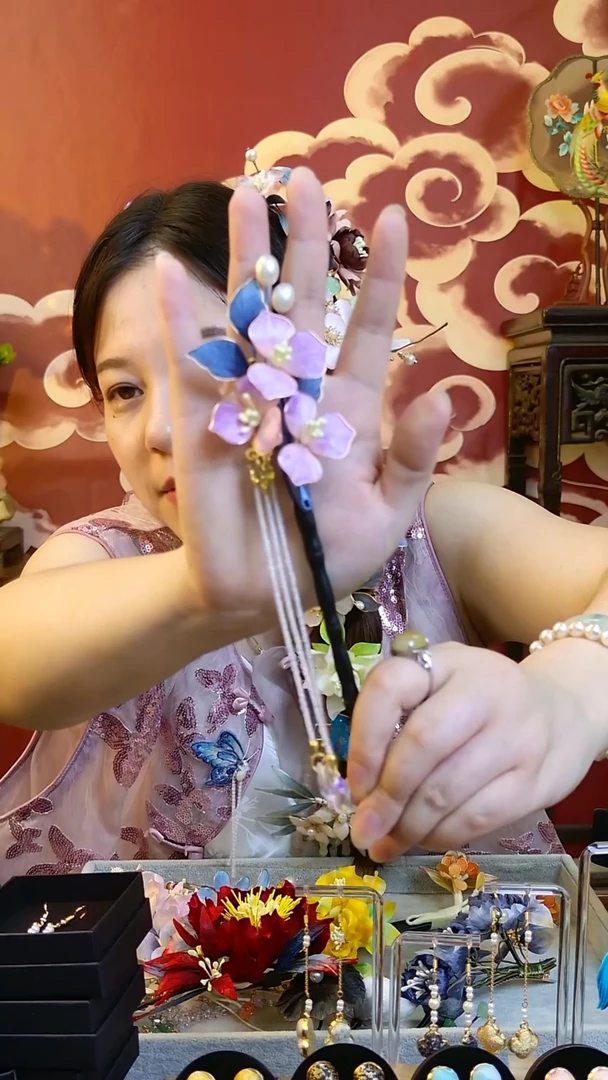 刺绣非遗纯手工绒花