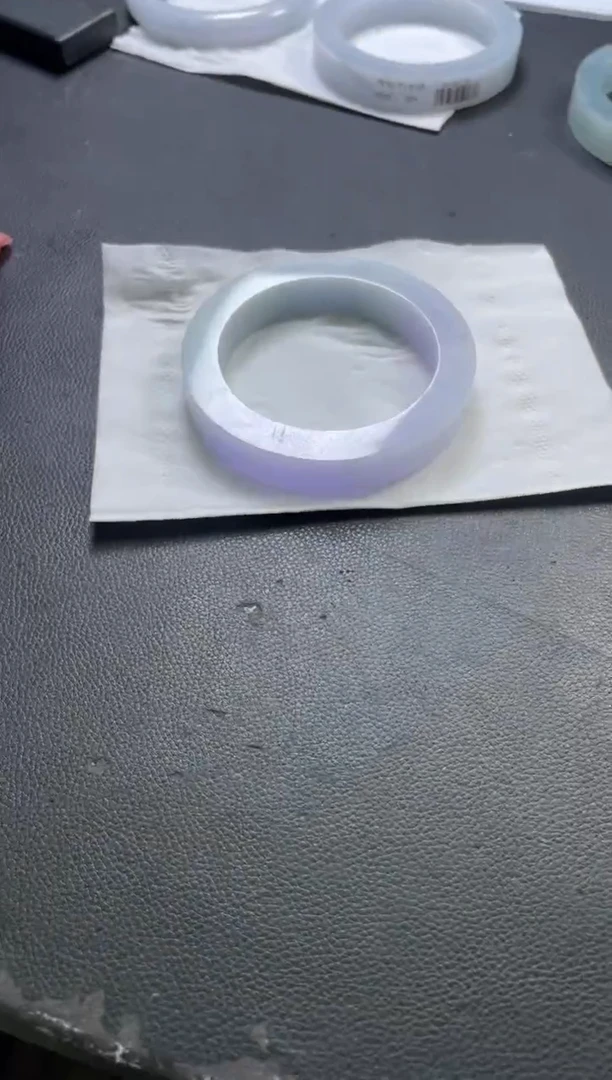 未镶嵌手镯定制翡翠毛*蚊手镯