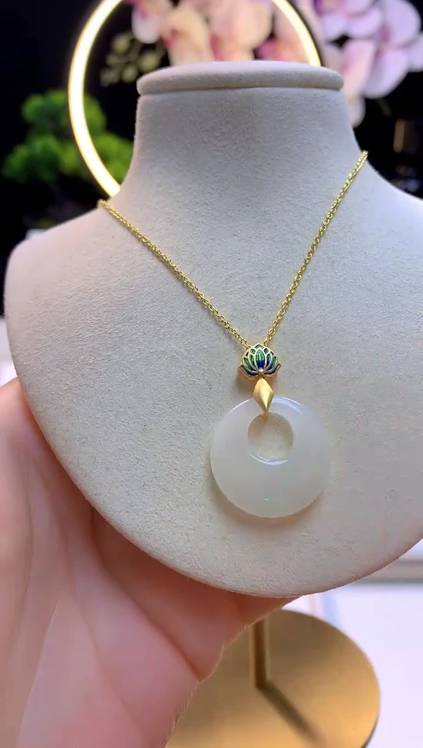 【闪购商品】和田玉吊坠银S925镀金镶嵌公主扣