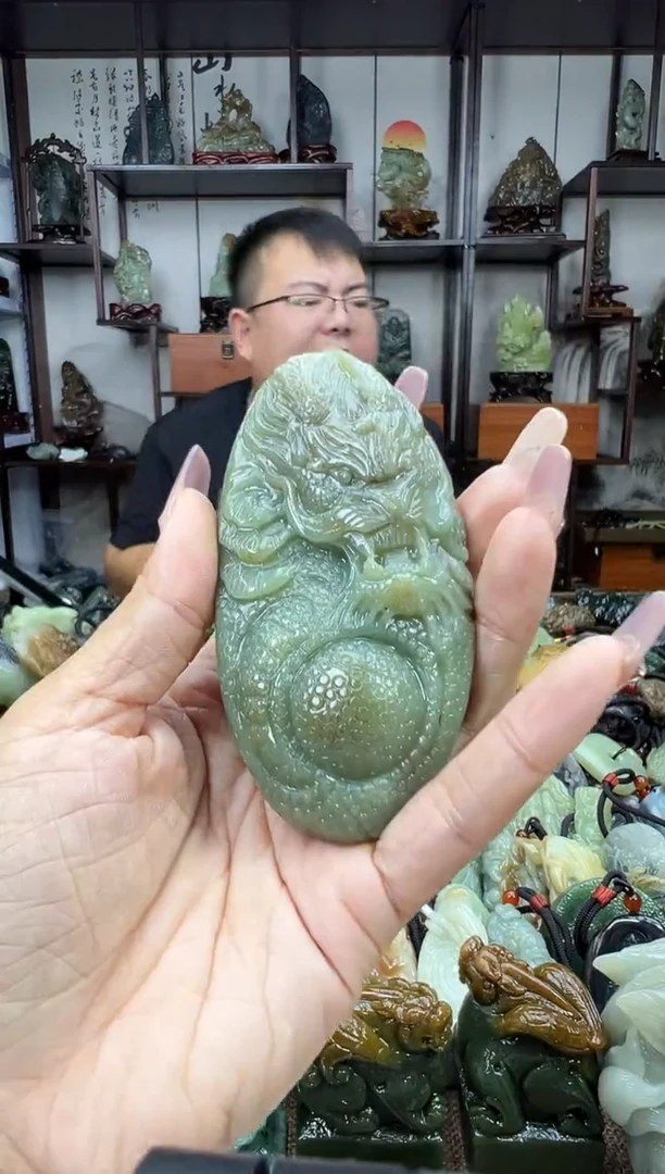 未镶嵌和田玉把件1
