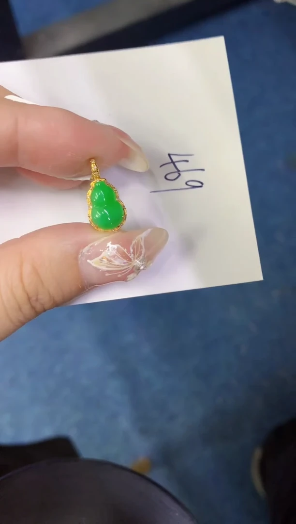 【闪购商品】翡翠颈饰18K金镶嵌000000000000