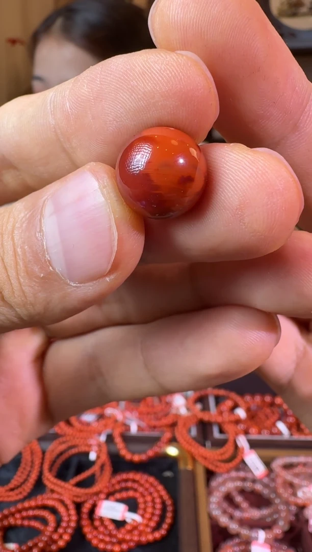未镶嵌南红玛瑙珠宝半成品天然原矿南红 单珠