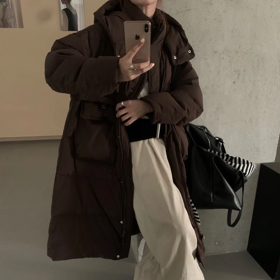 冬季长款厚羽绒服秋冬保暖加厚过膝中长款女连帽大口袋时尚韩版