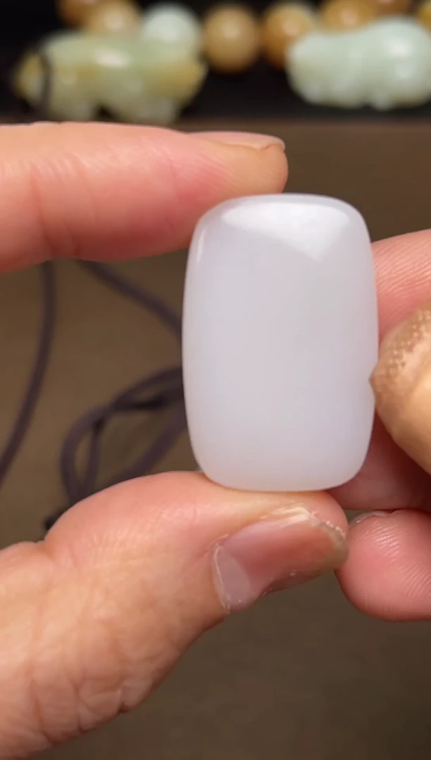 颈饰未镶嵌和田玉17