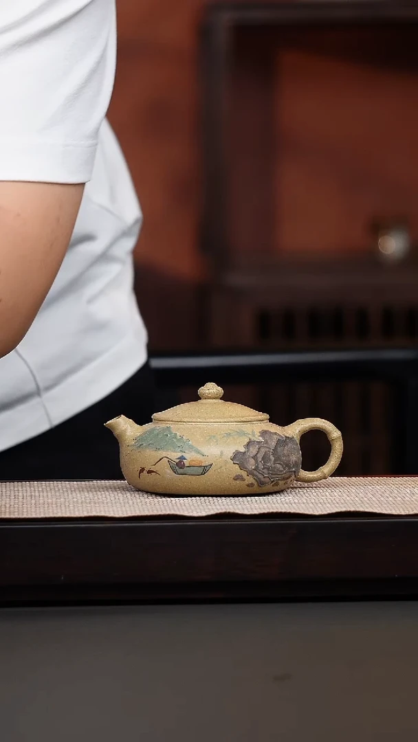 茶壶紫砂五彩段泥绘寒江