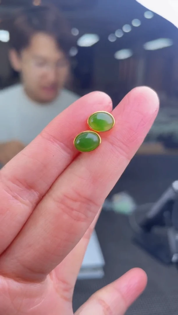 【闪购商品】和田玉耳钉银S925镶嵌天然和田玉拍一发一