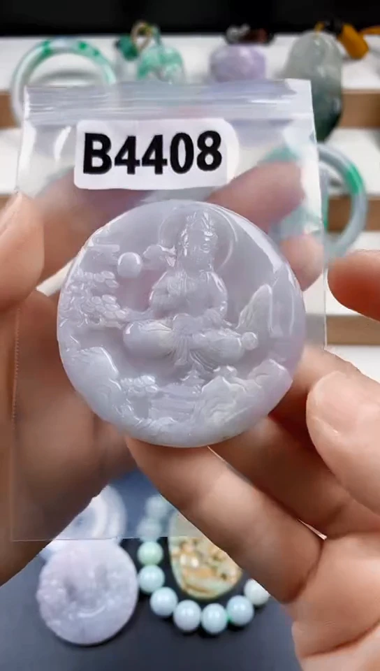 颈饰未镶嵌翡翠天然翡翠吊坠挂饰