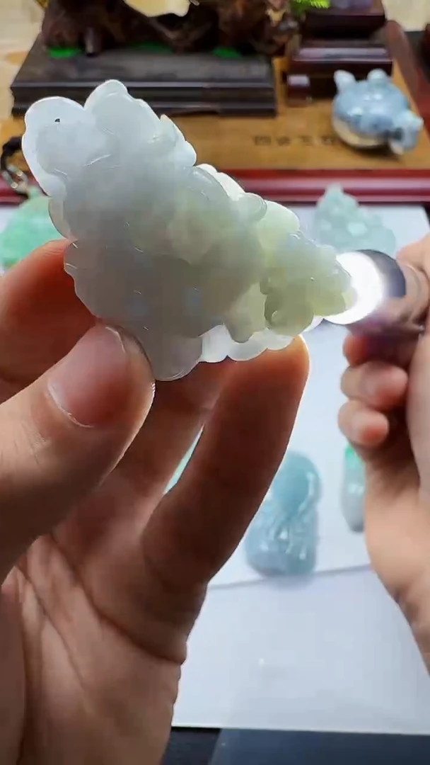 吊坠(不含链)未镶嵌翡翠1