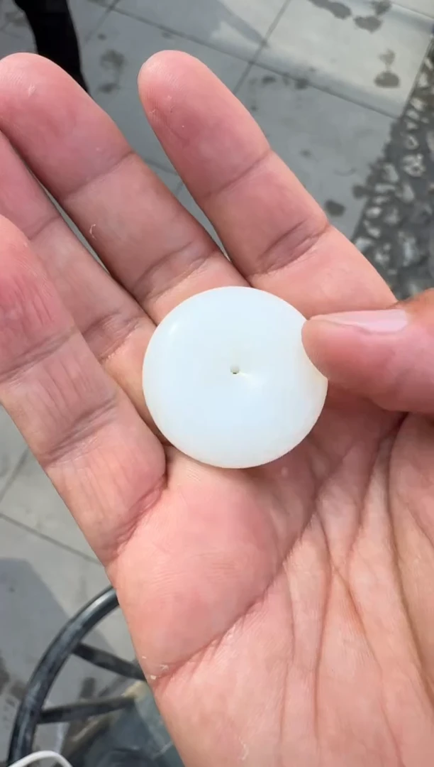 未镶嵌戒指和田玉（糖玉）和田玉