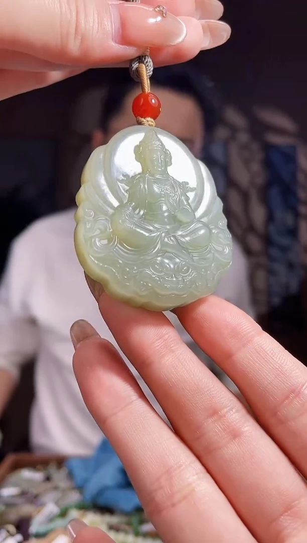 【闪购商品】和田玉颈饰未镶嵌拍一发一