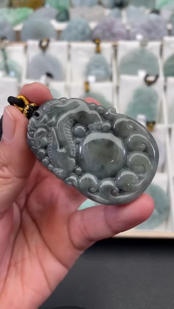 颈饰未镶嵌翡翠天然缅甸翡翠A货102