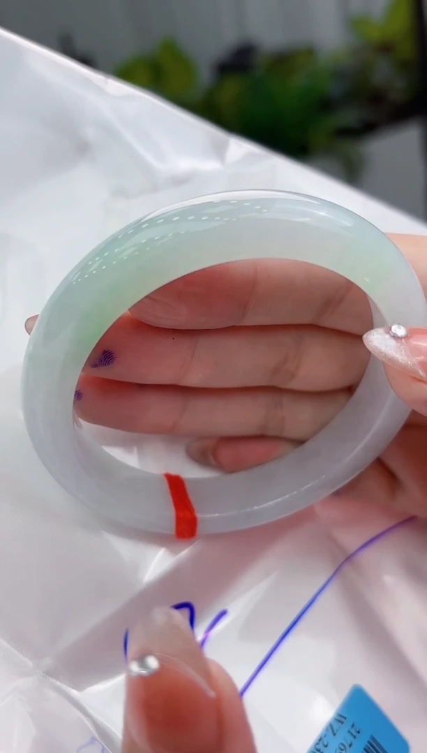 【闪购商品】翡翠手镯未镶嵌翡翠手镯