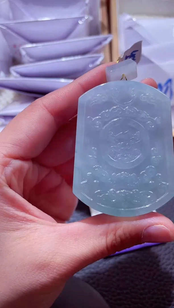 颈饰未镶嵌翡翠00008983