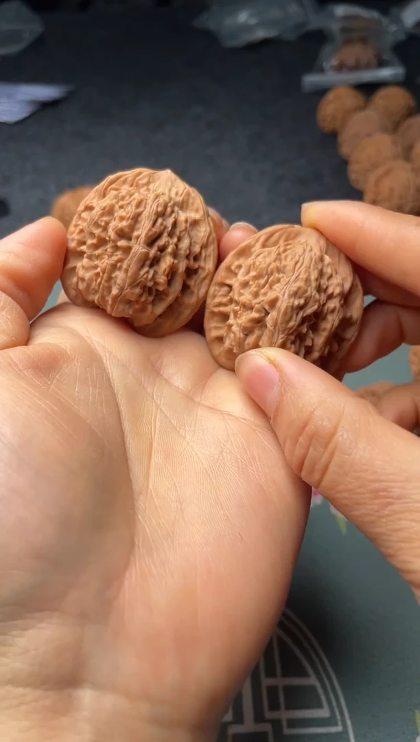 把件文玩核桃w265  望月