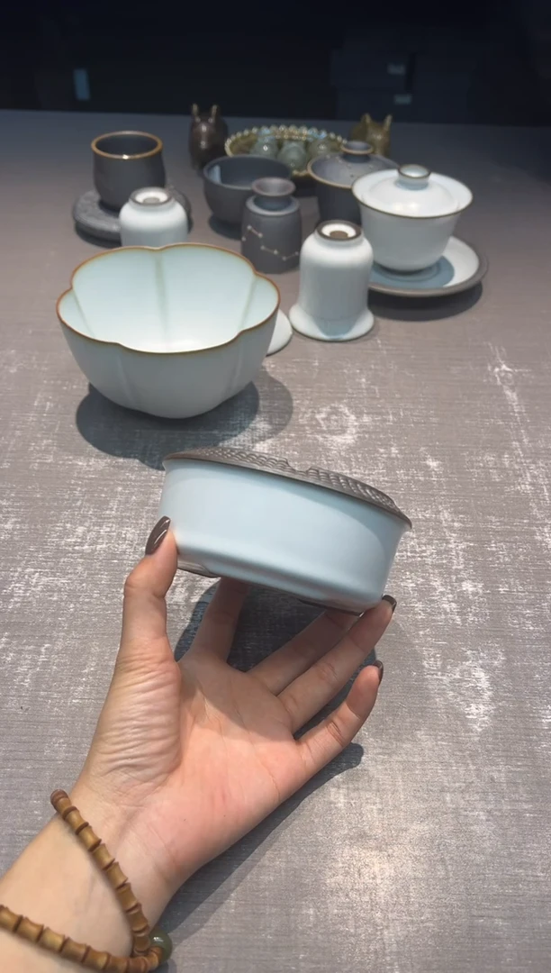 【闪购商品】十年 烟灰缸。。。