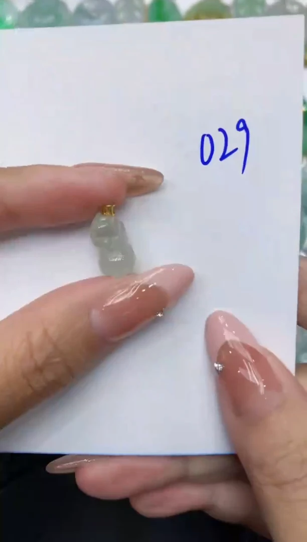 【闪购商品】翡翠颈饰18K金镶嵌111111111111111111