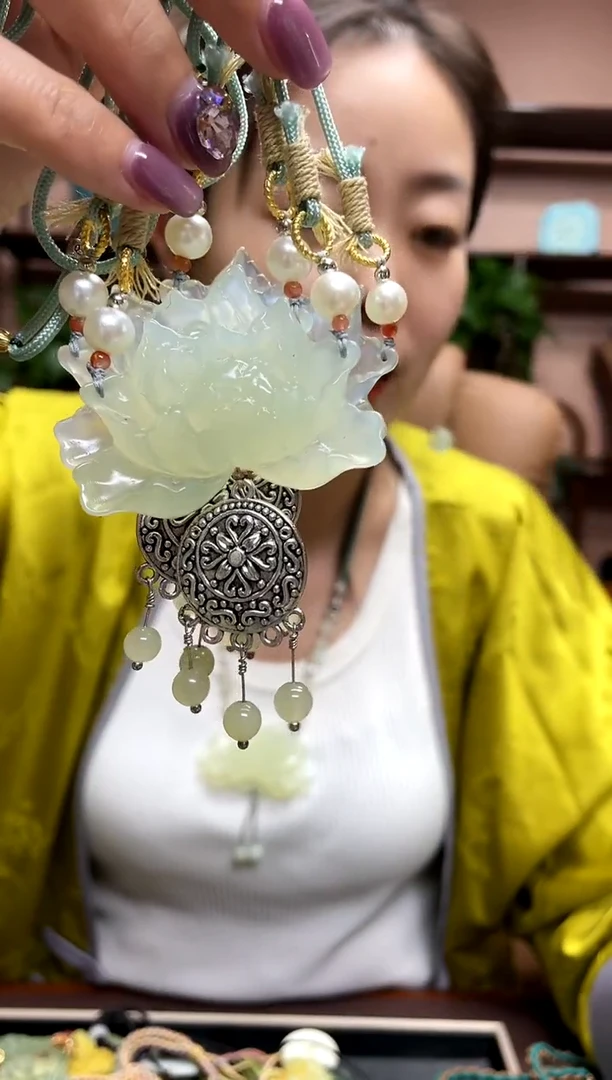 岫玉未镶嵌吊坠多样性发货其中发一