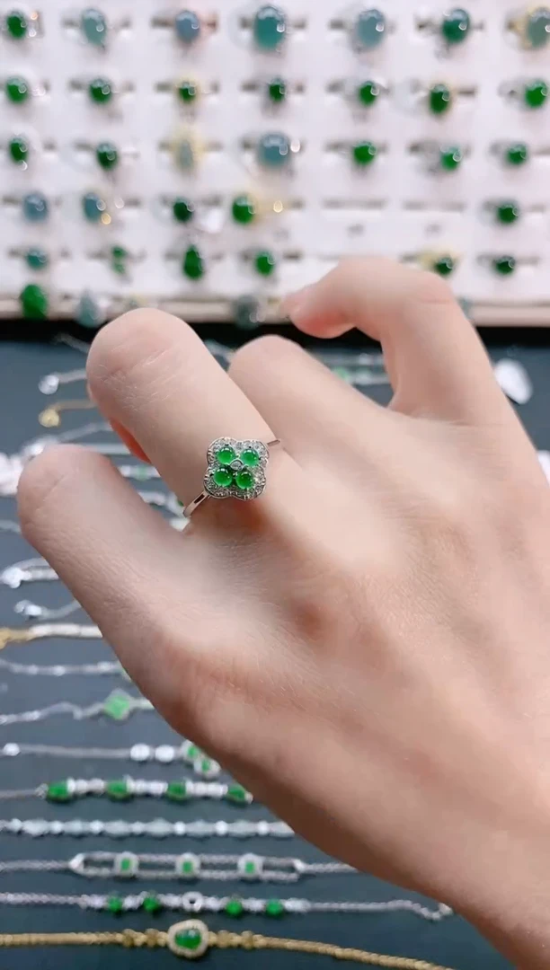 【闪购商品】翡翠戒指银S925镶嵌天然翡翠