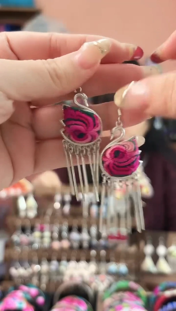 织绣艺枝独绣手工饰品43