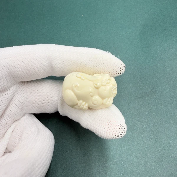 D1212天然猛犸牙貔貅摆件 支持鉴定 假一罚四