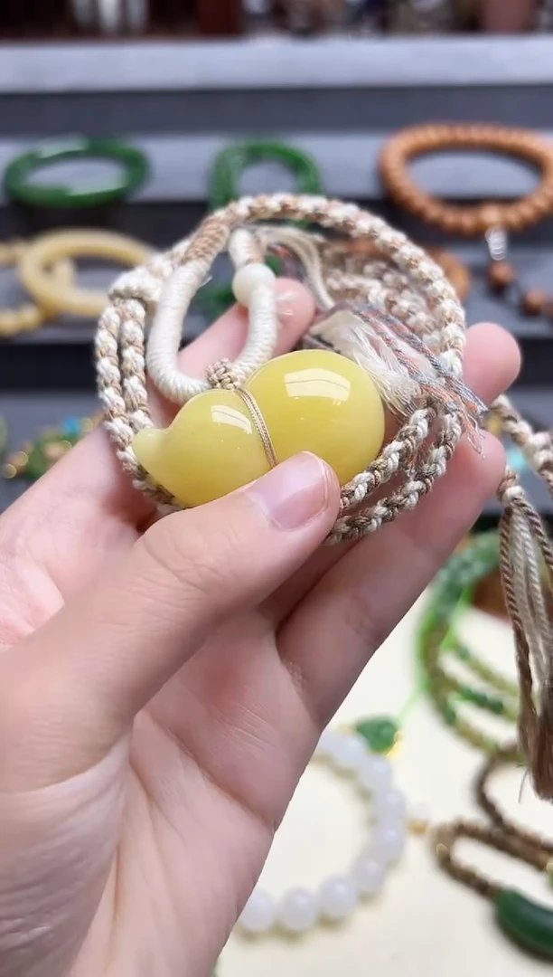 蜜蜡颈饰未镶嵌蜜蜡葫芦吊坠SAF