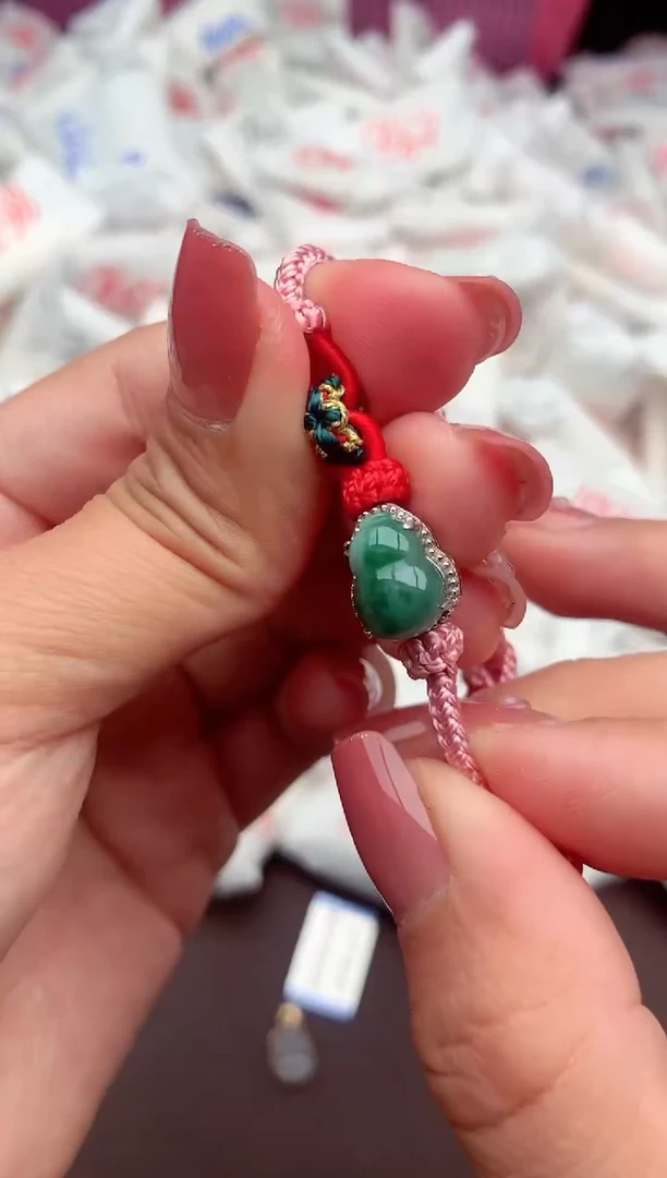 【闪购商品】翡翠手绳未镶嵌一