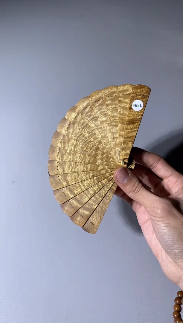 【闪购商品】金丝楠968号10cm金丝楠迷你扇