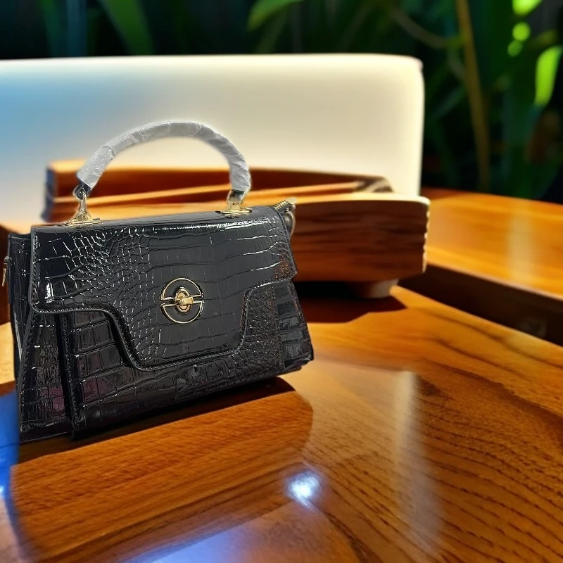 黑色时尚单肩手提女包小香风高级感鳄鱼纹真皮包99017