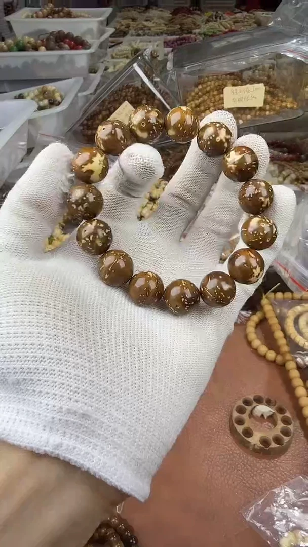 手串菩提根/象牙果紫金鼠k99