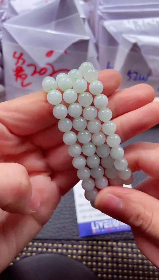 未镶嵌挂件翡翠000888