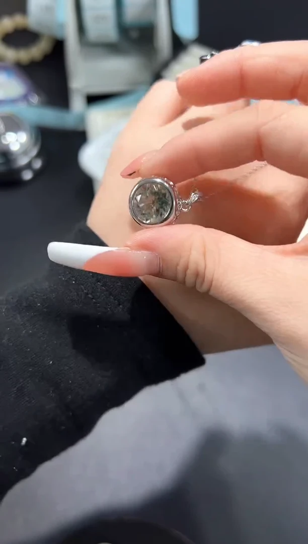 吊坠(不含链)银S925镶嵌水晶36a多样性发其一【1个】