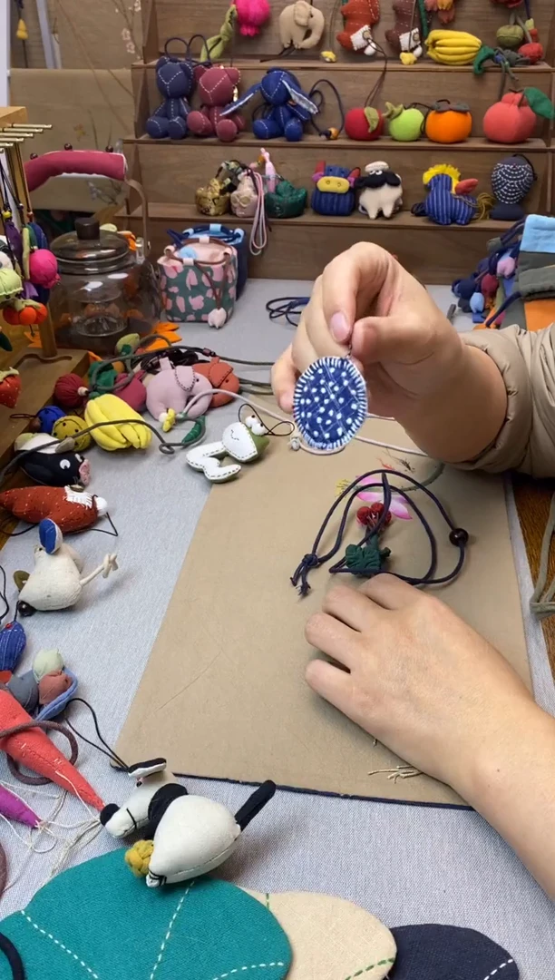 布小圆点土布耳环1对