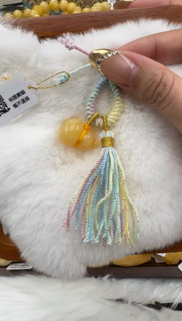 裸石琥珀未镶嵌XD164
