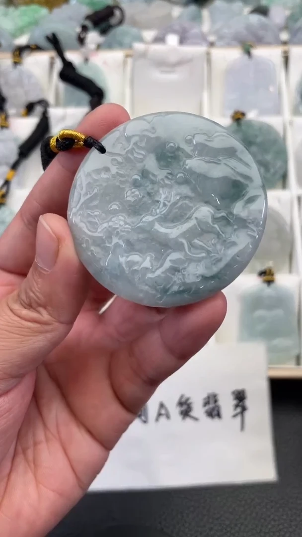 颈饰未镶嵌翡翠天然缅甸翡翠A货134