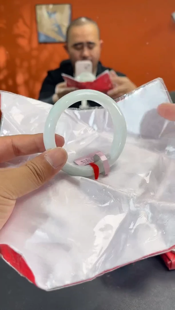 未镶嵌手镯翡翠58