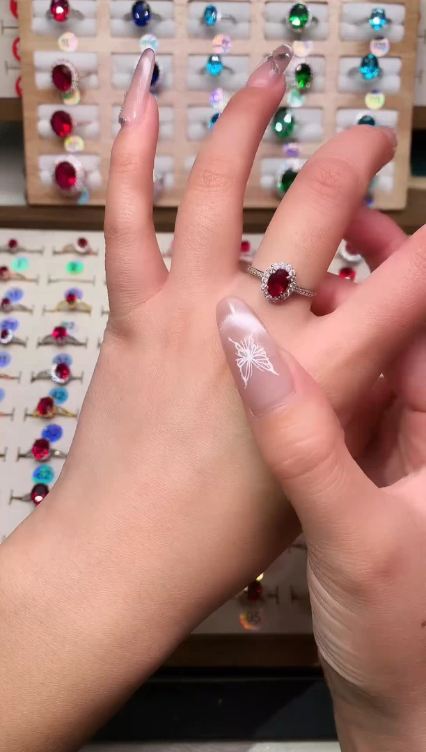 银S925镶嵌戒指红宝石5*7 酒红银托