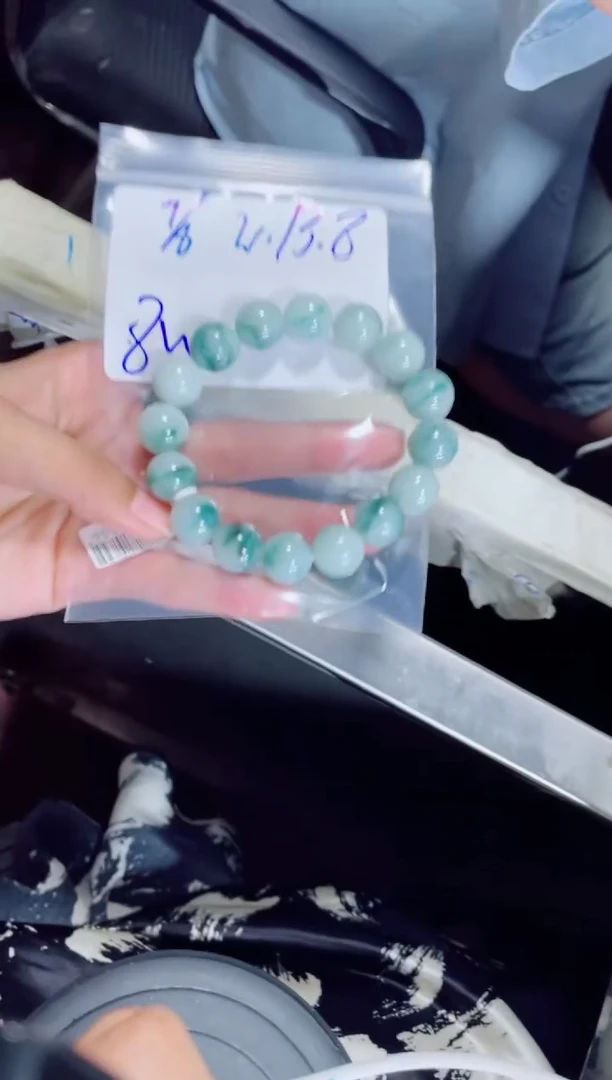 定制翡翠未镶嵌寒**狼珠串