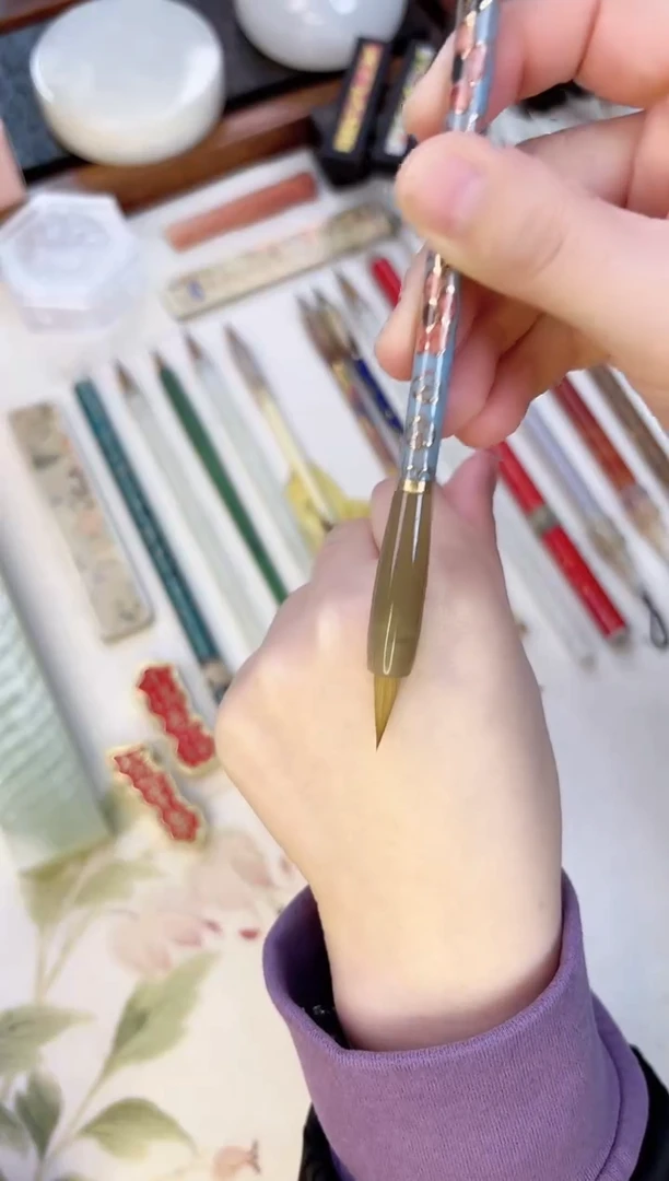 合三舍直播间景泰蓝小楷