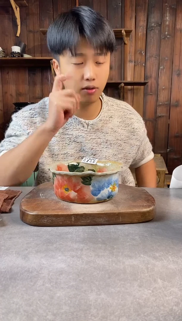 碗442瑕，手工手绘，超值陶瓷！