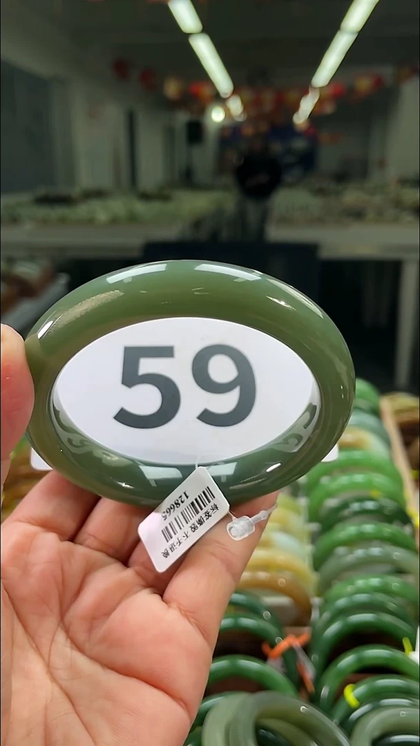 定制和田玉和田玉手镯