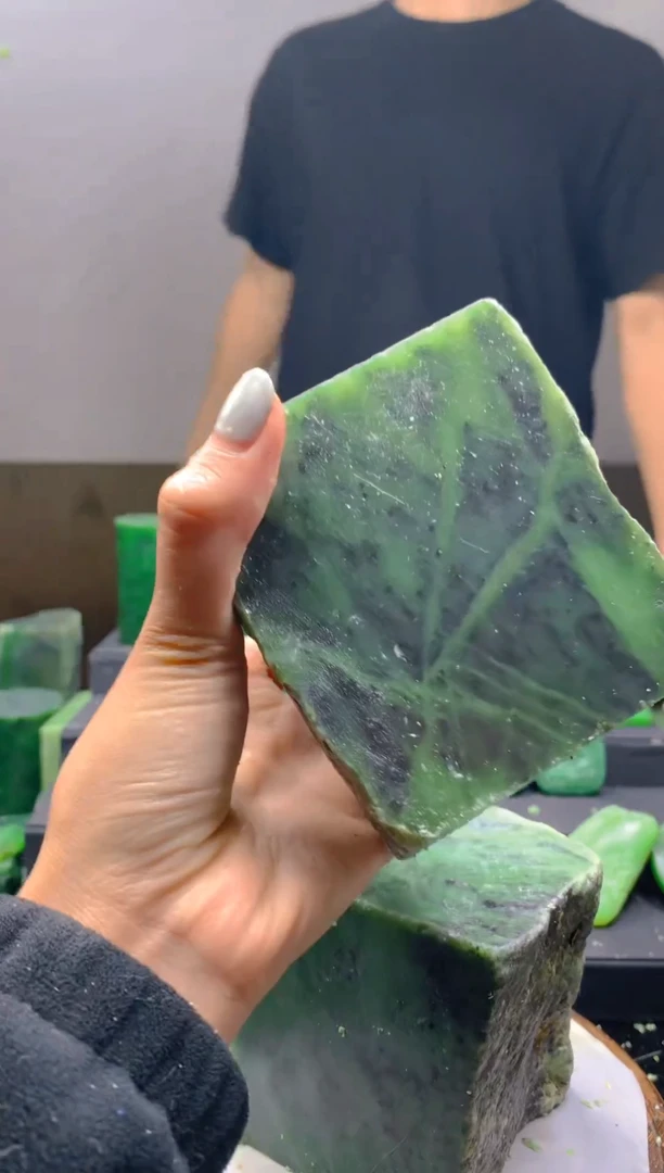 未镶嵌和田玉珠宝半成品1