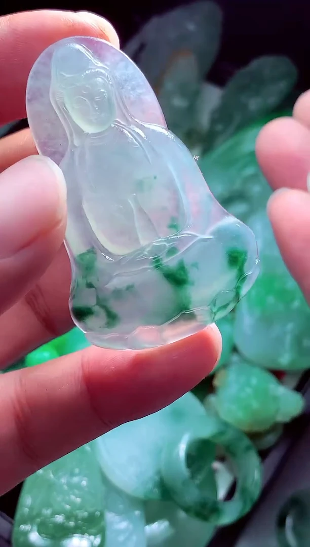 未镶嵌定制翡翠无*?翡翠毛货定制