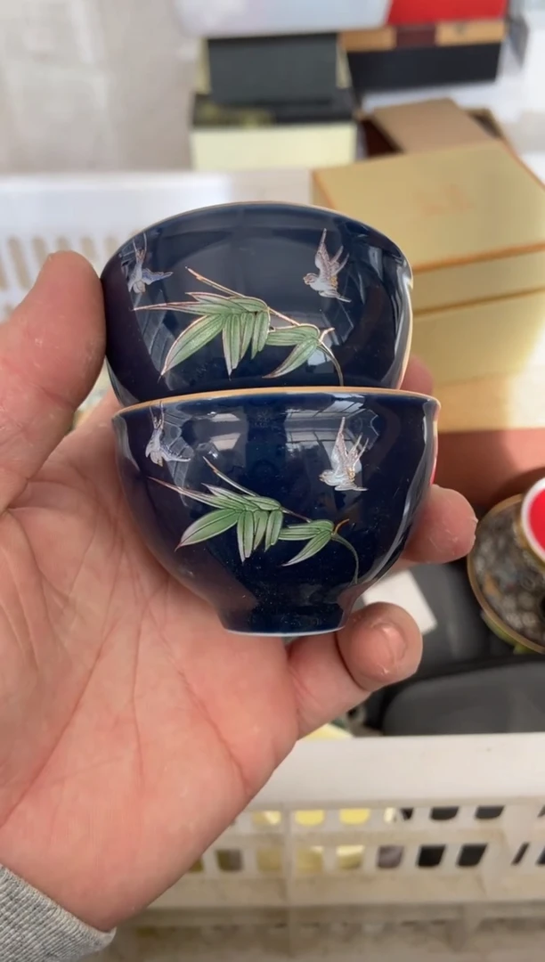 无运费险有瑕疵的摄影的产品有使用过的痕迹有点脏介意勿拍