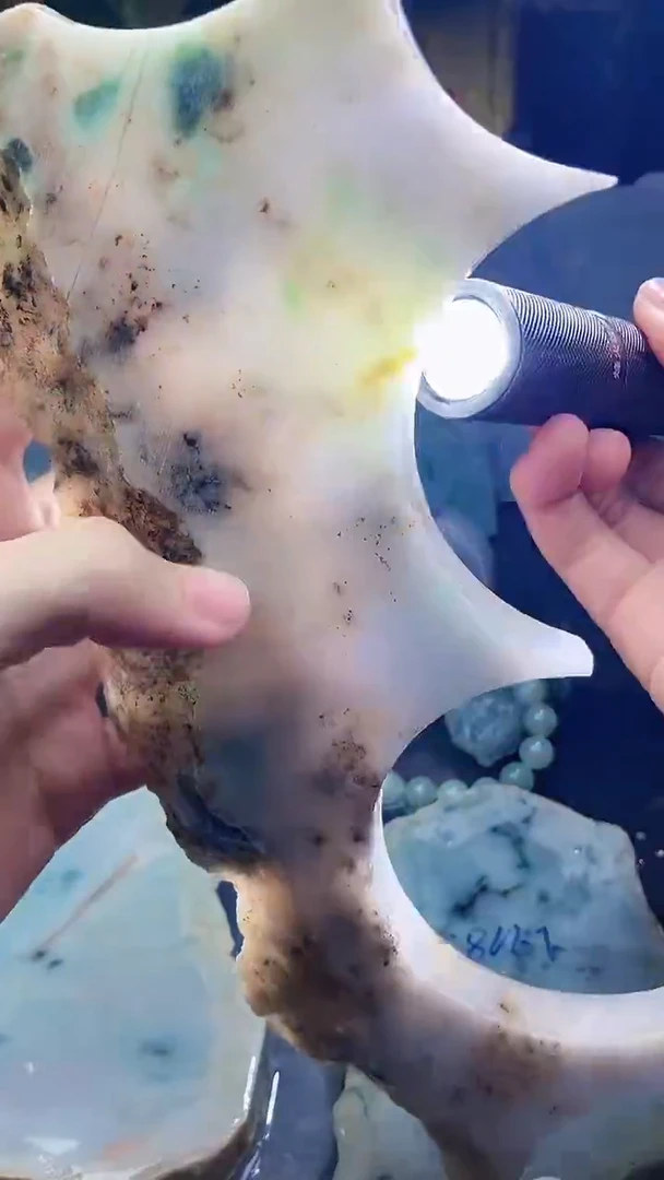 未镶嵌挂件翡翠小雨274